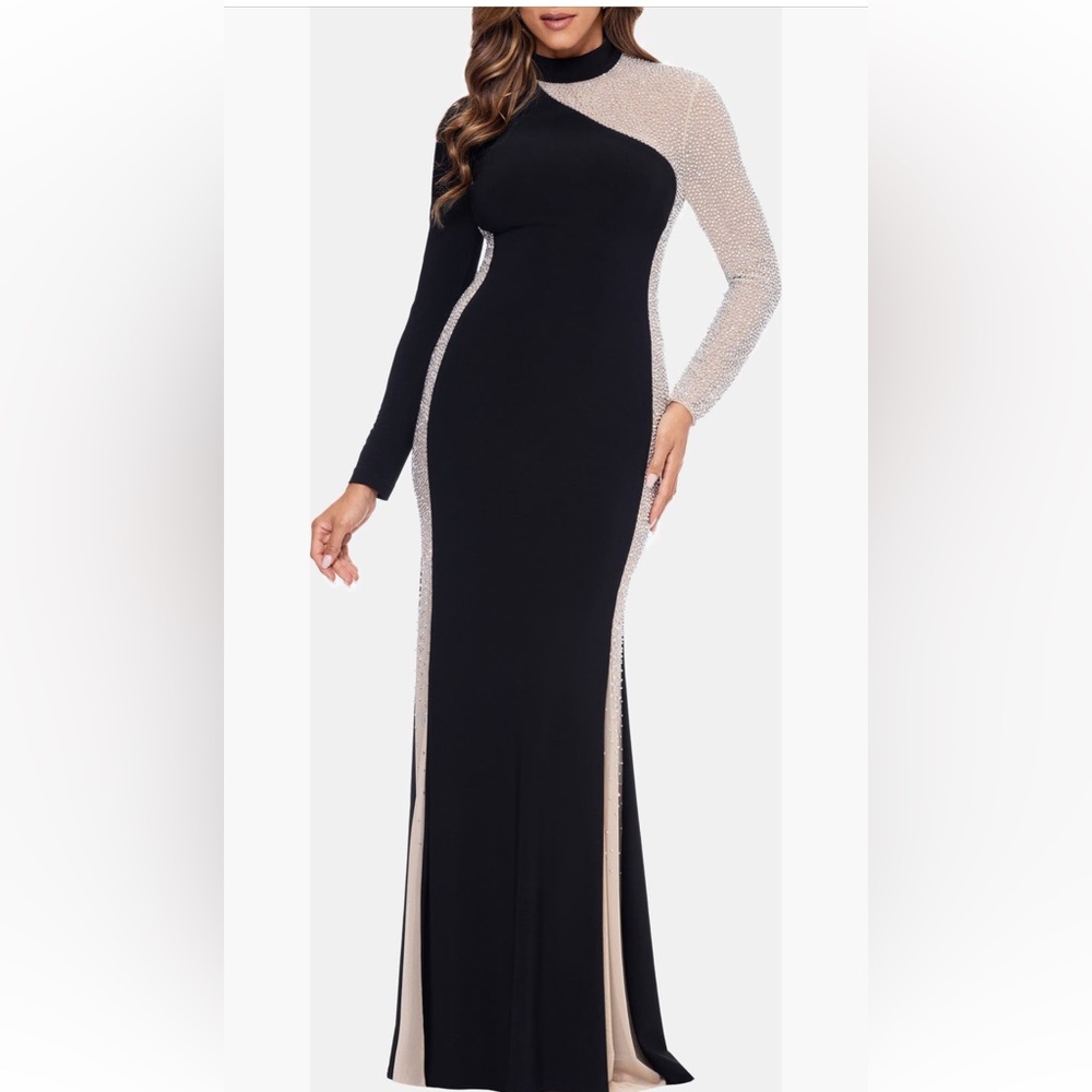 New with Tags Xscape Evenings Bead Detail Body-Con Gown